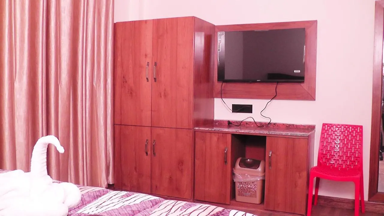 ***  Hotel Jakhu Heights Shimla India